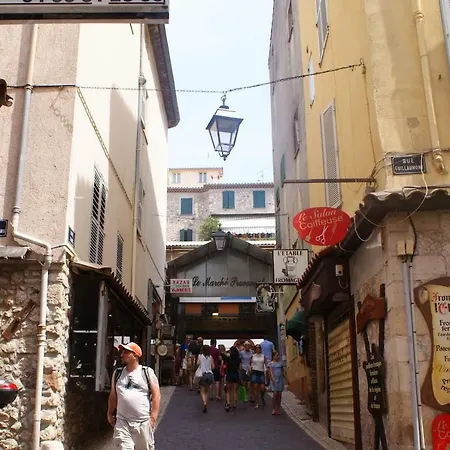Vieil Marche Provencal *